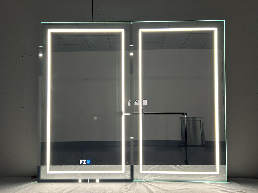 Fábrica por atacado Elegante Gabinete Chuveiro Espelho iluminado Largo Banheiro Smart LED Espelho Gabinete Alumínio Espelho