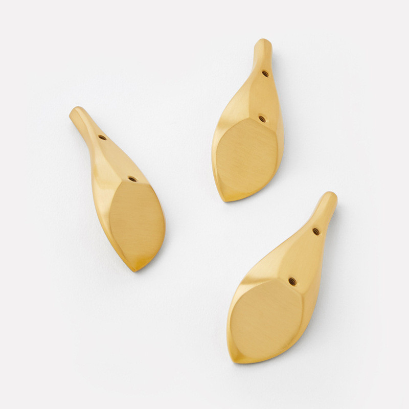 Nordic Brass Glod Leaves Cabinet Door Wardrobe Handle 2pares Muralha Handle Knob Double Hole Fixado Equipado com parafuso